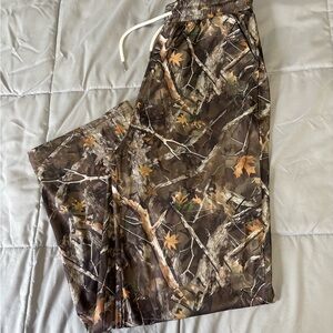 Camo pants